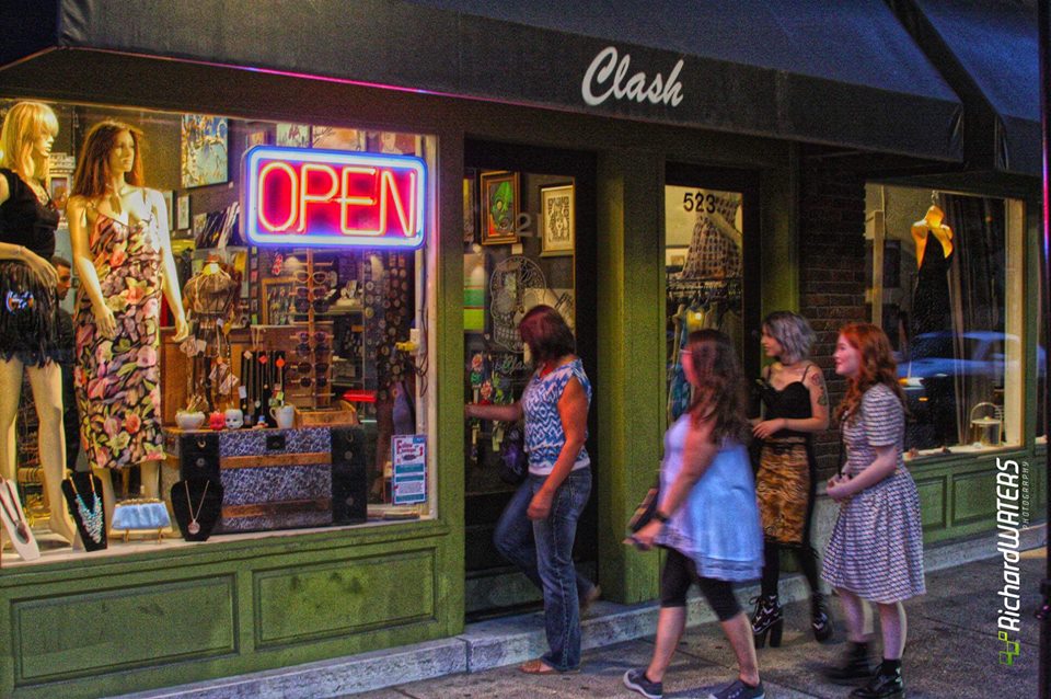 Clash Thrift Store, Dayton, Ohio