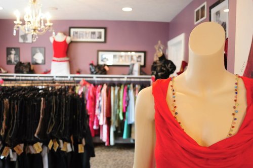 Lorelais Boutique