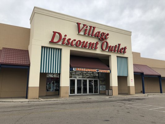 Village Discount Outlet Dayton, Ohio