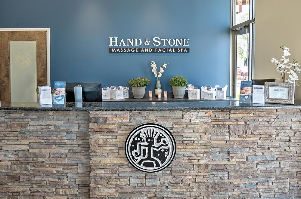 Hand & Stone spa 